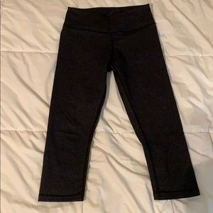 Lululemon cropped leggings
